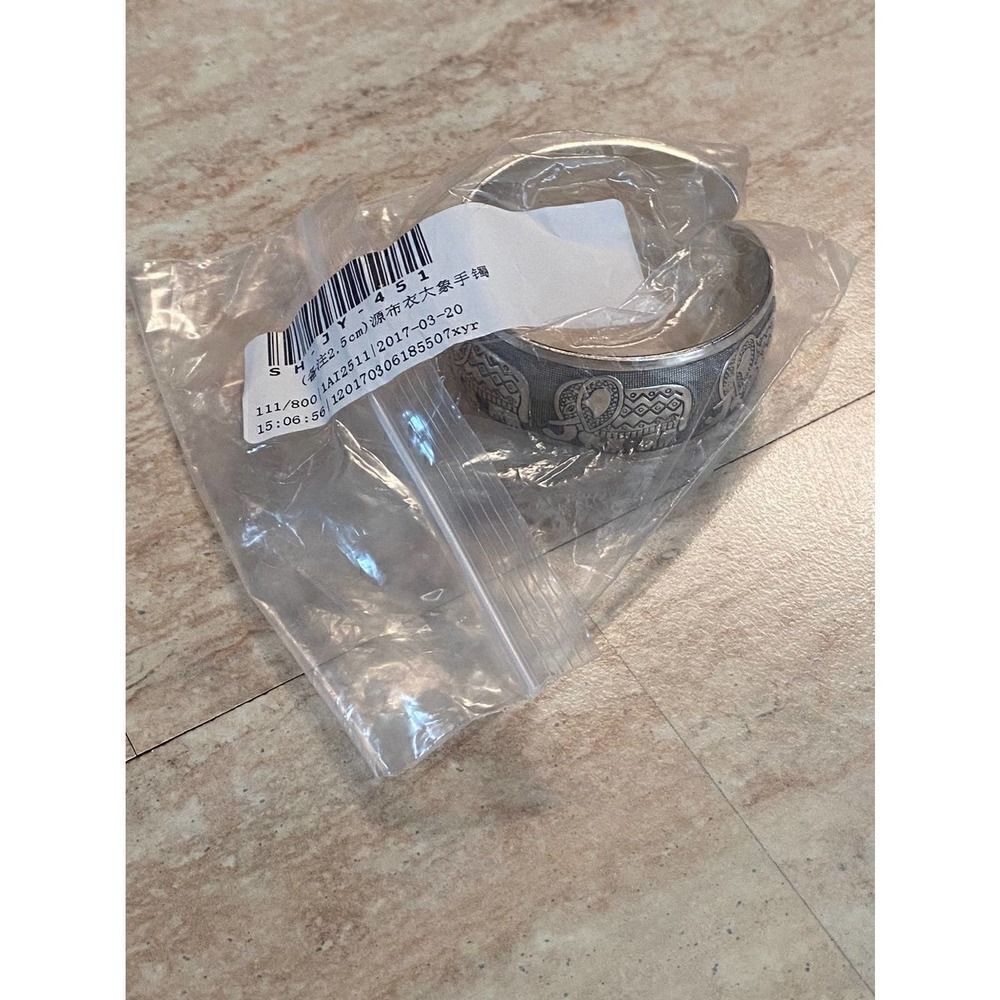 NEW Elephant Silver Bangle SEALED‎